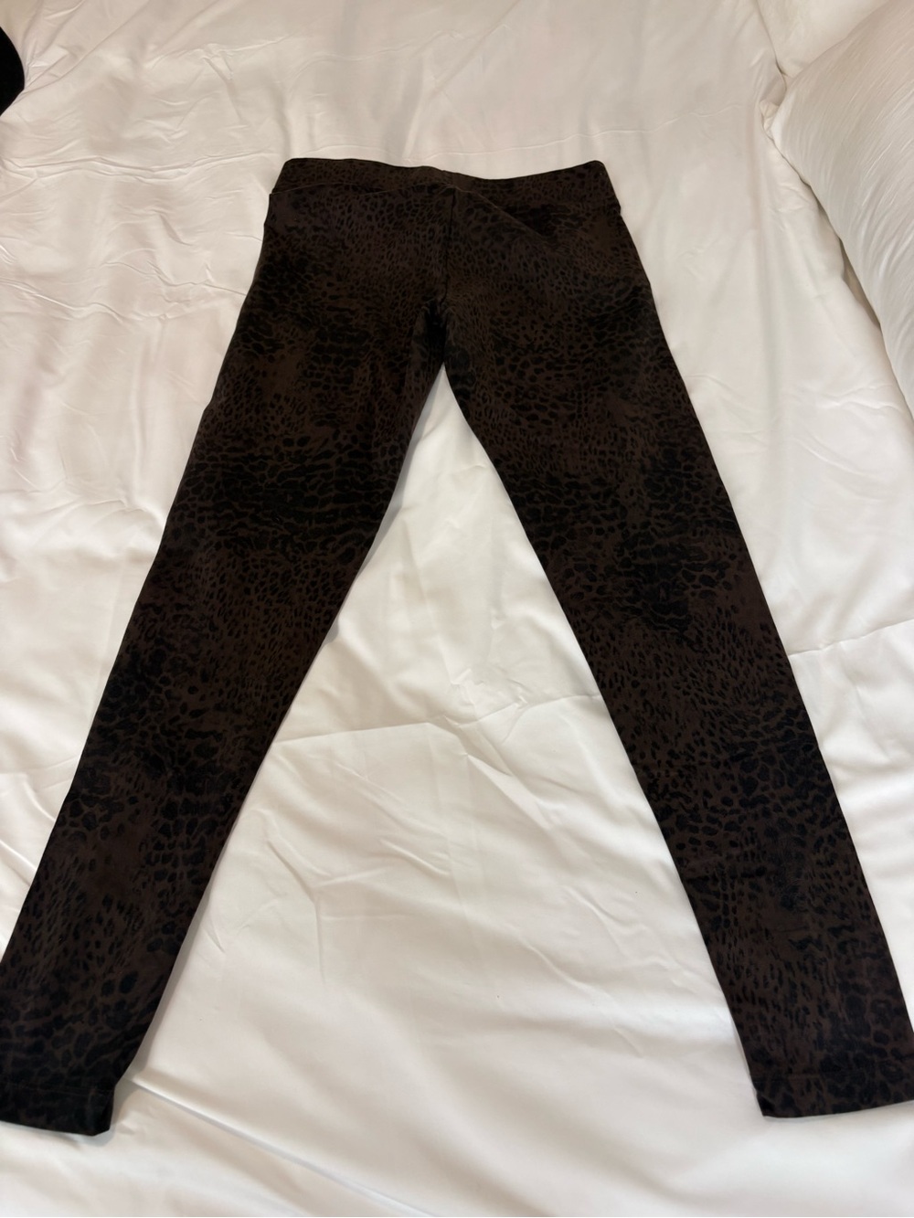 Willow & Clay Dark Brown Leopard-Print Leggings NWOT